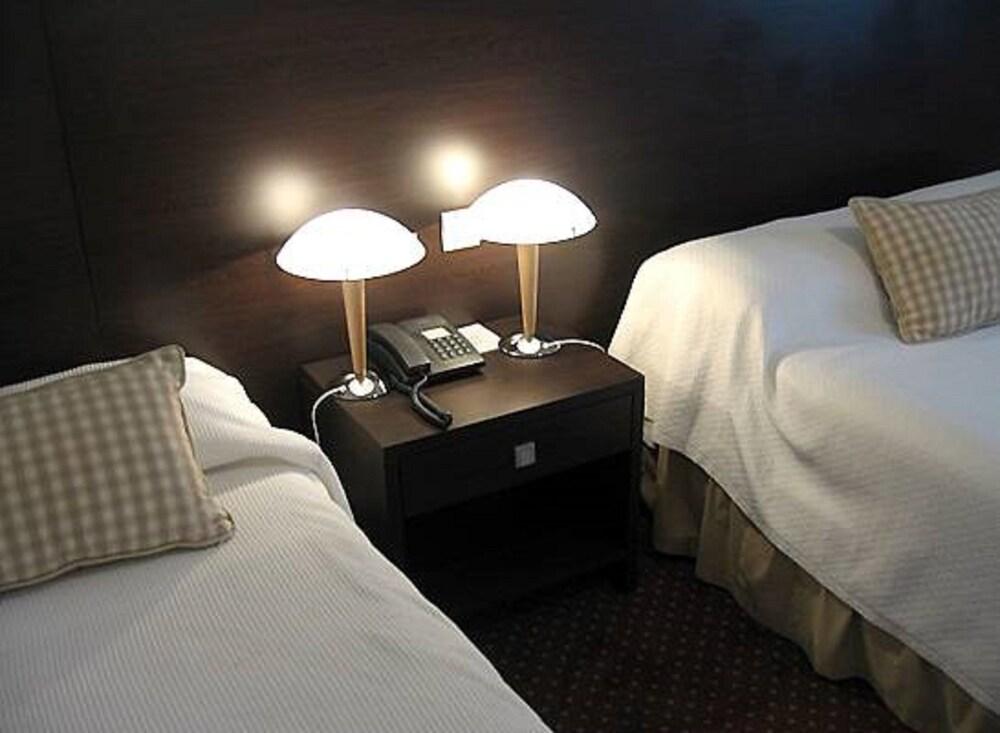 Hotel Val Flores Logis Biarritz Eksteriør bilde